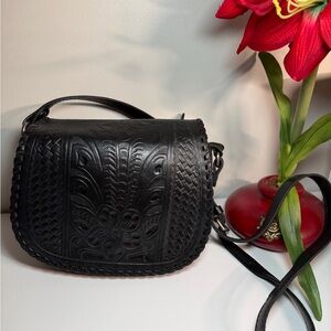 PATRICIA NASH Black Leather Tooled Saddle Crossbody